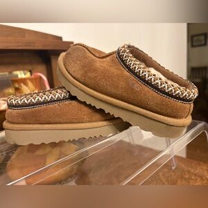 Ugg Tasman Kids/Toddler Chestnut Color Size 12 US